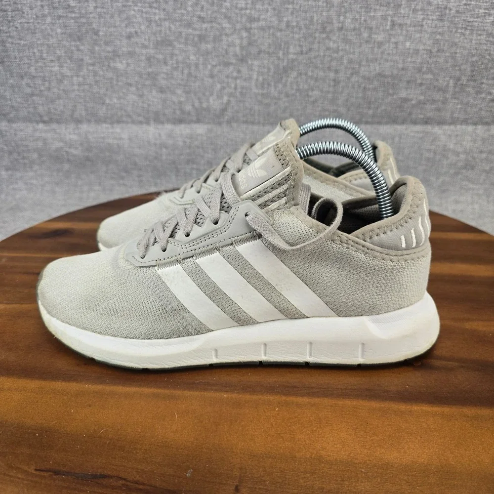 Adidas Swift Run X Womens Grey‎ White Athletic Sneakers FY2135 Size 9